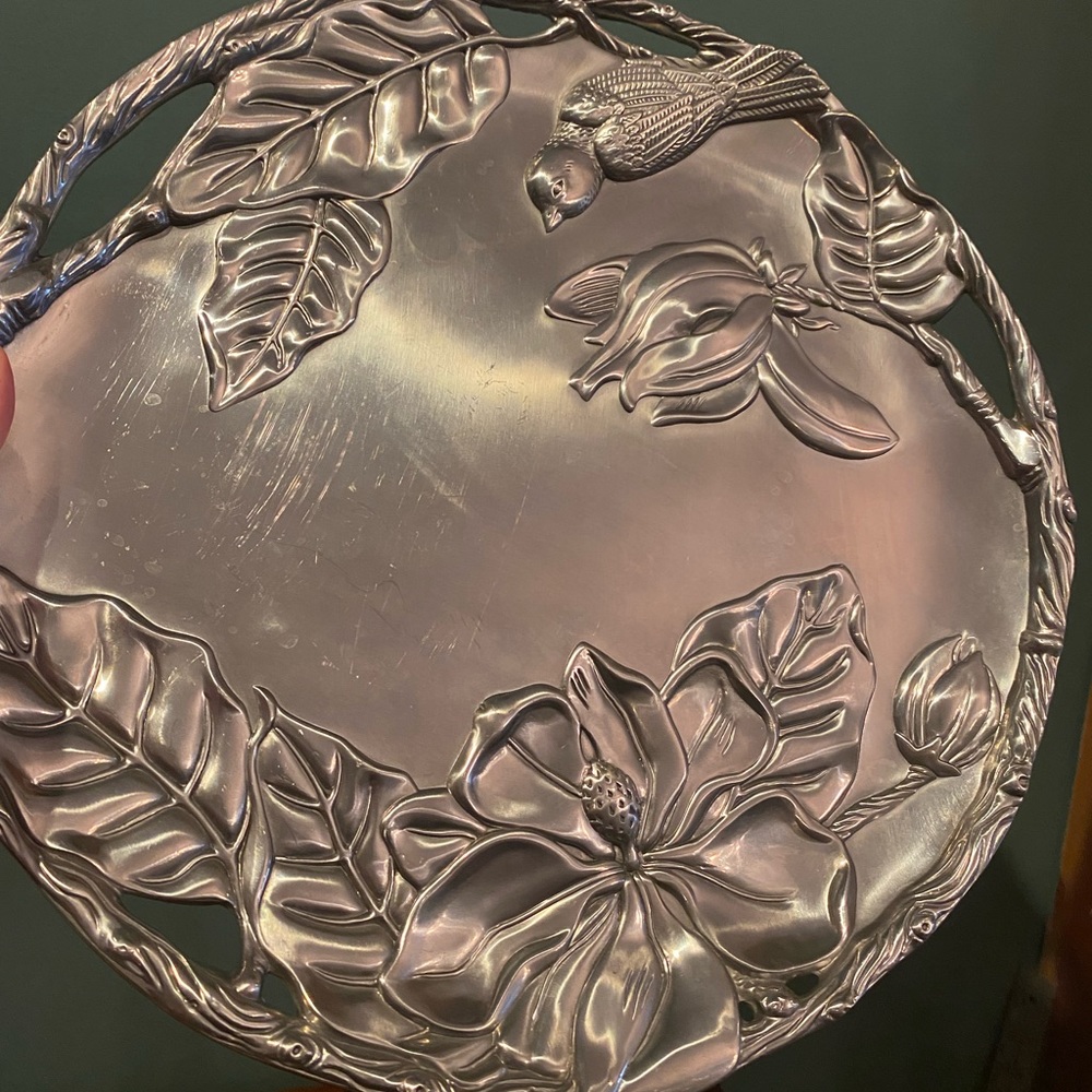Arthur Court - Magnolia and Birds 12” round plate - Picture 6 of 6